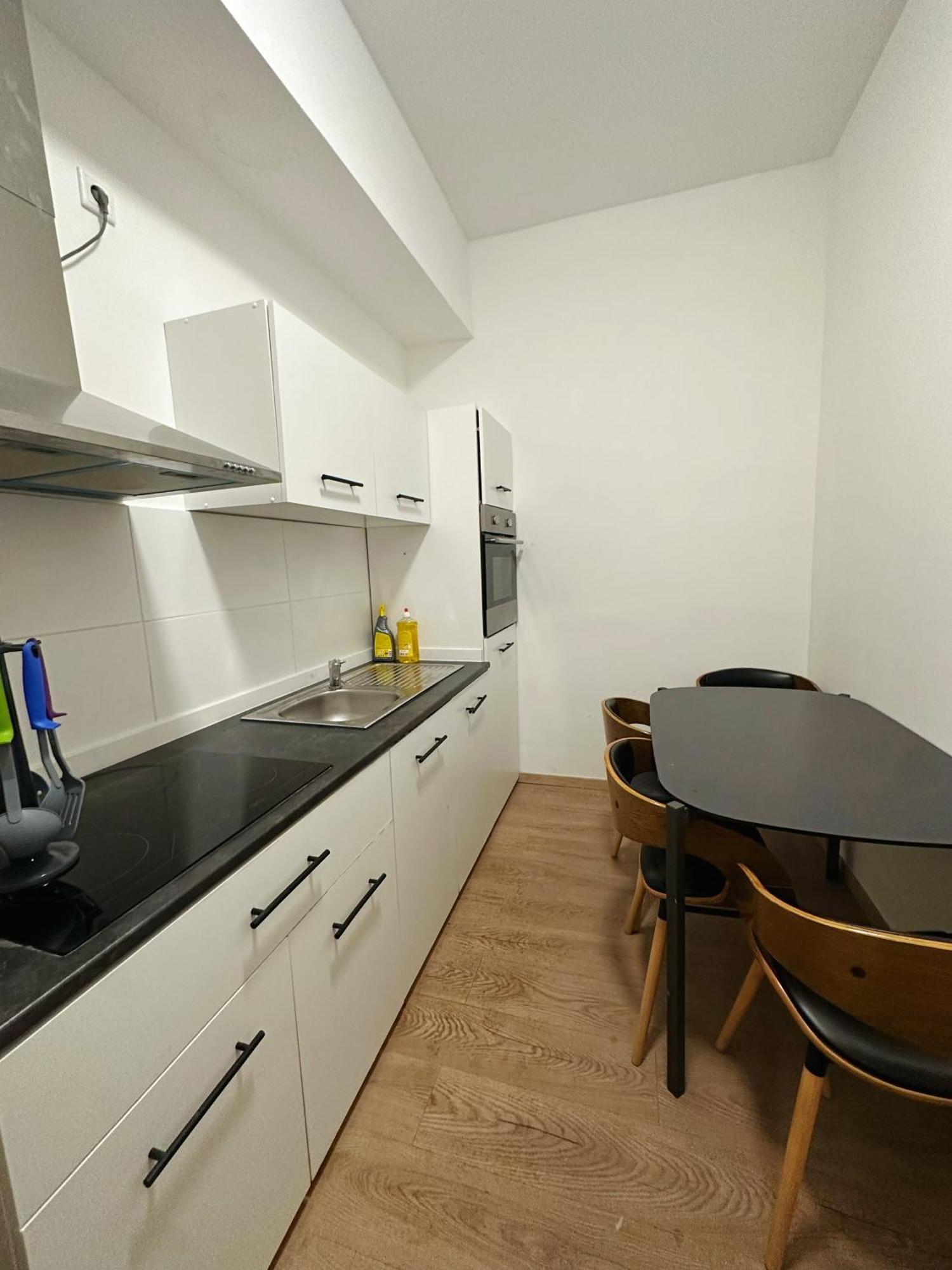 Appartement 2Schlafenzimmer 5Betten Montuerwhonung à Düsseldorf Extérieur photo
